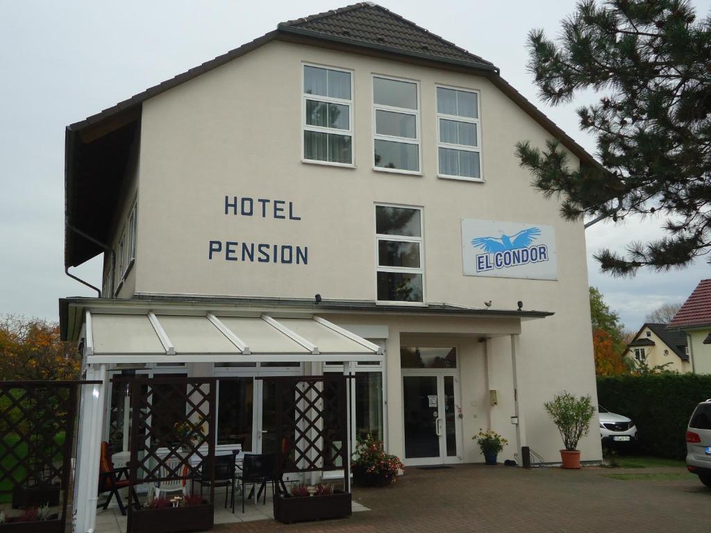שונפלד Hotel El Condor מראה חיצוני תמונה