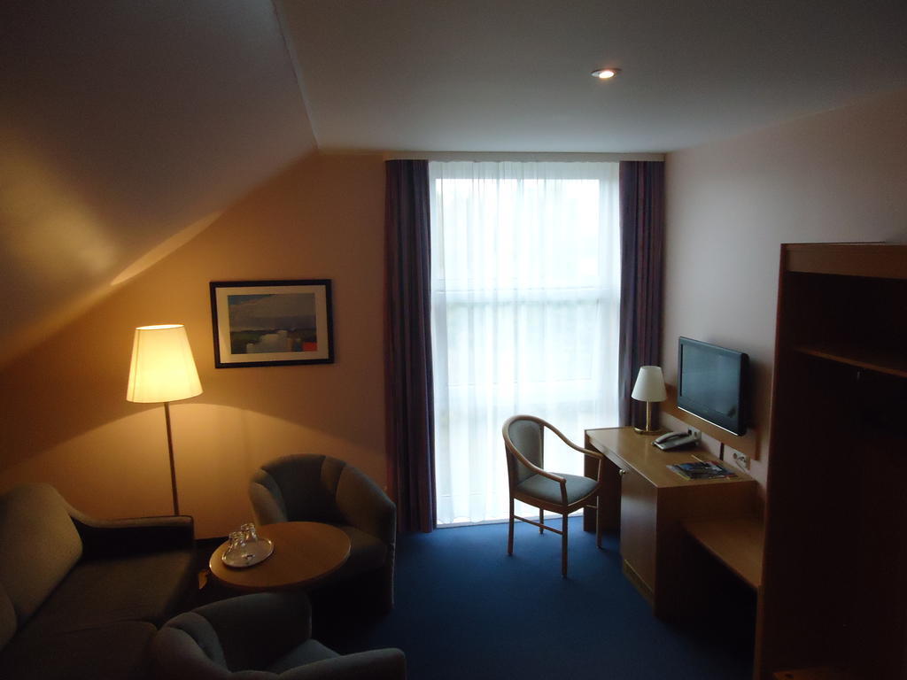 שונפלד Hotel El Condor מראה חיצוני תמונה