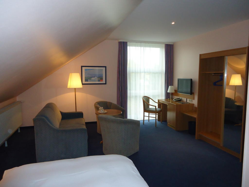 שונפלד Hotel El Condor מראה חיצוני תמונה